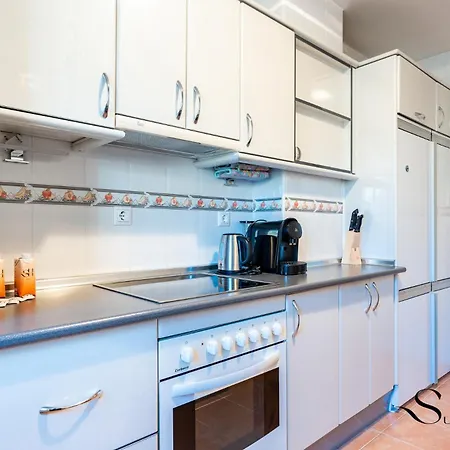Mountain Views, Pool & Rooftop, Cozy 2br For 6 *